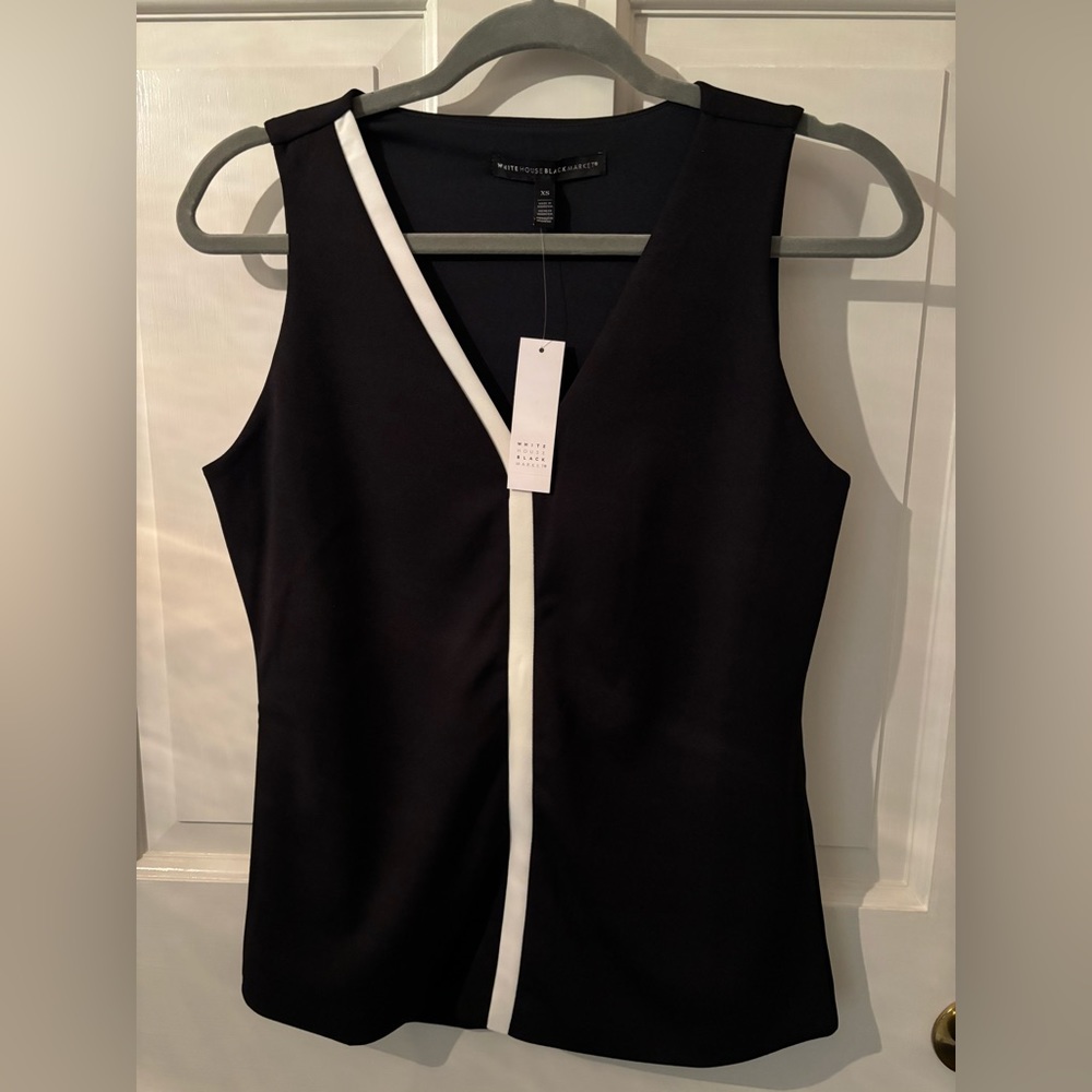 NWT White House Black Market Black lined blouse size XS